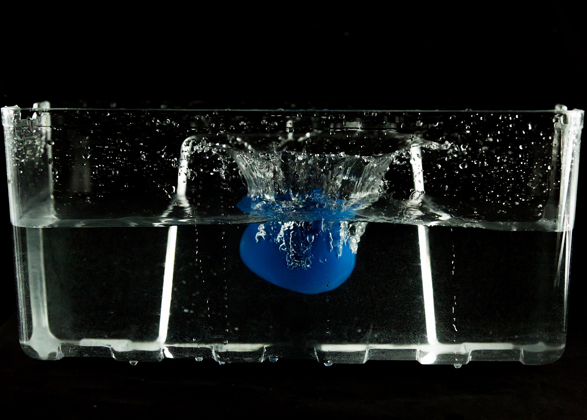 High Speed ??Blue Ball