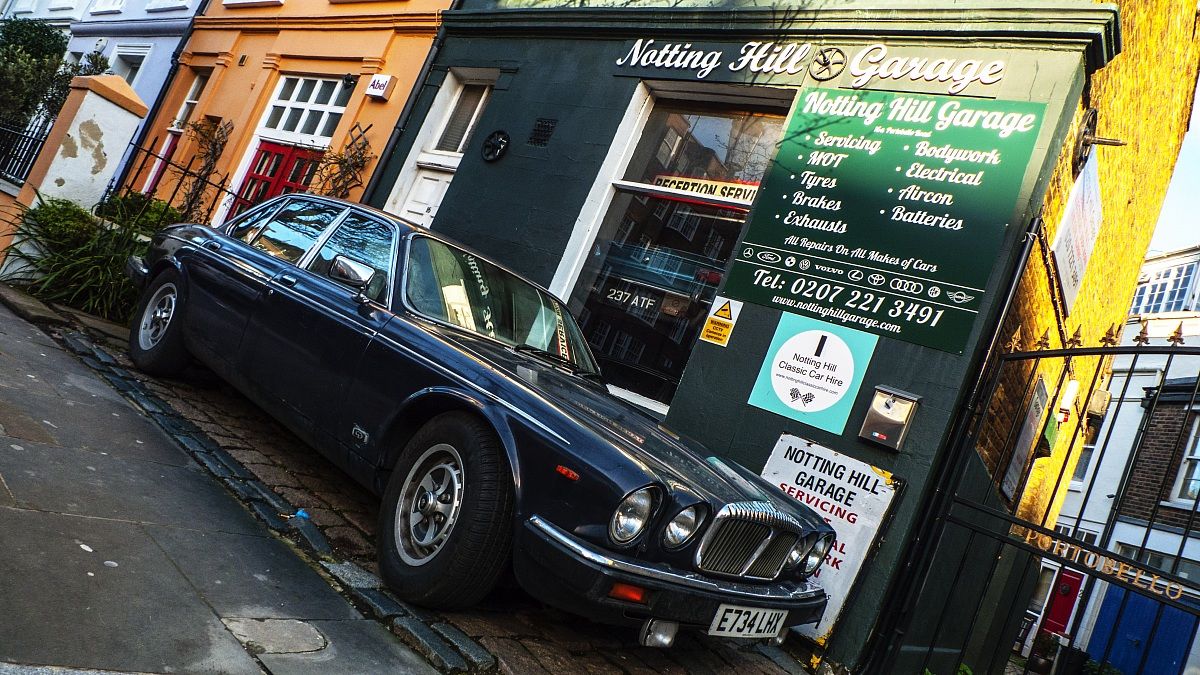Notting hill garage