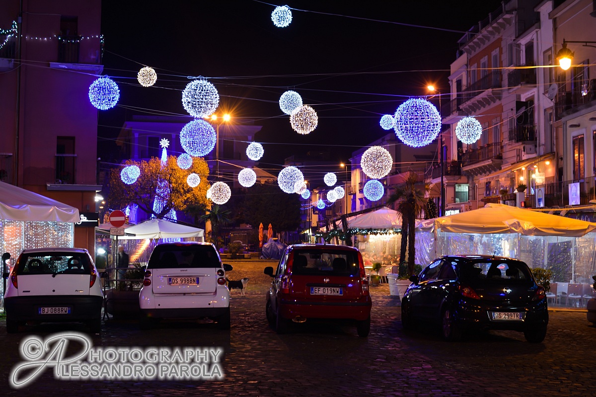 addobbi natalizi a Pozzuoli(NA)-piazza della Repubblica