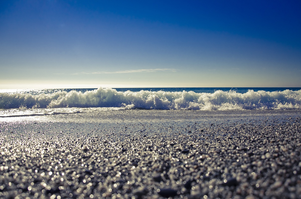 The swell of the sea