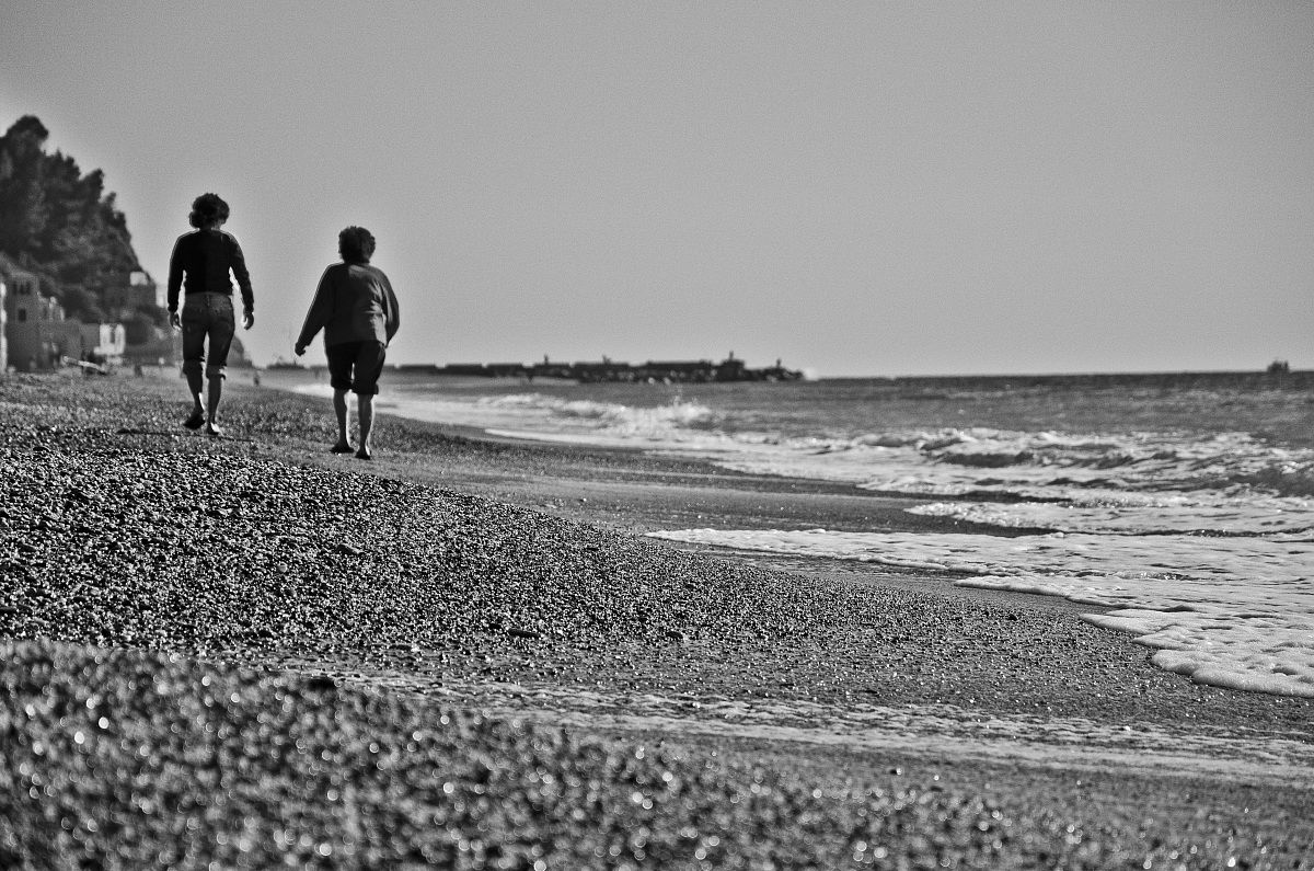 Mom and grandma to the sea at the end of October