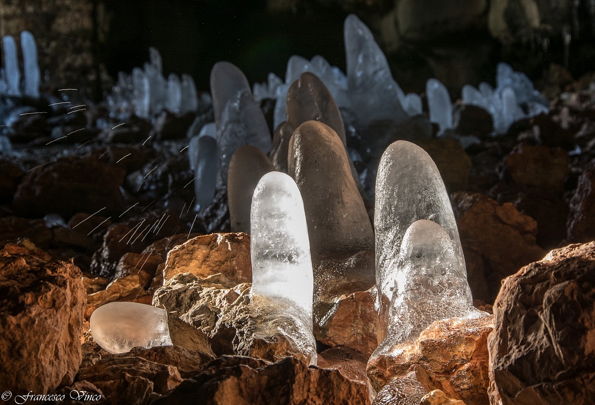 sculture naturali di ghiaccio