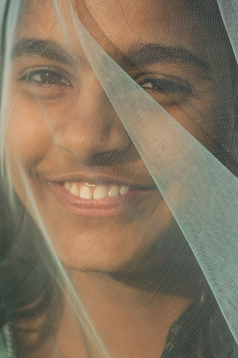 Ragazza con Velo - Agra