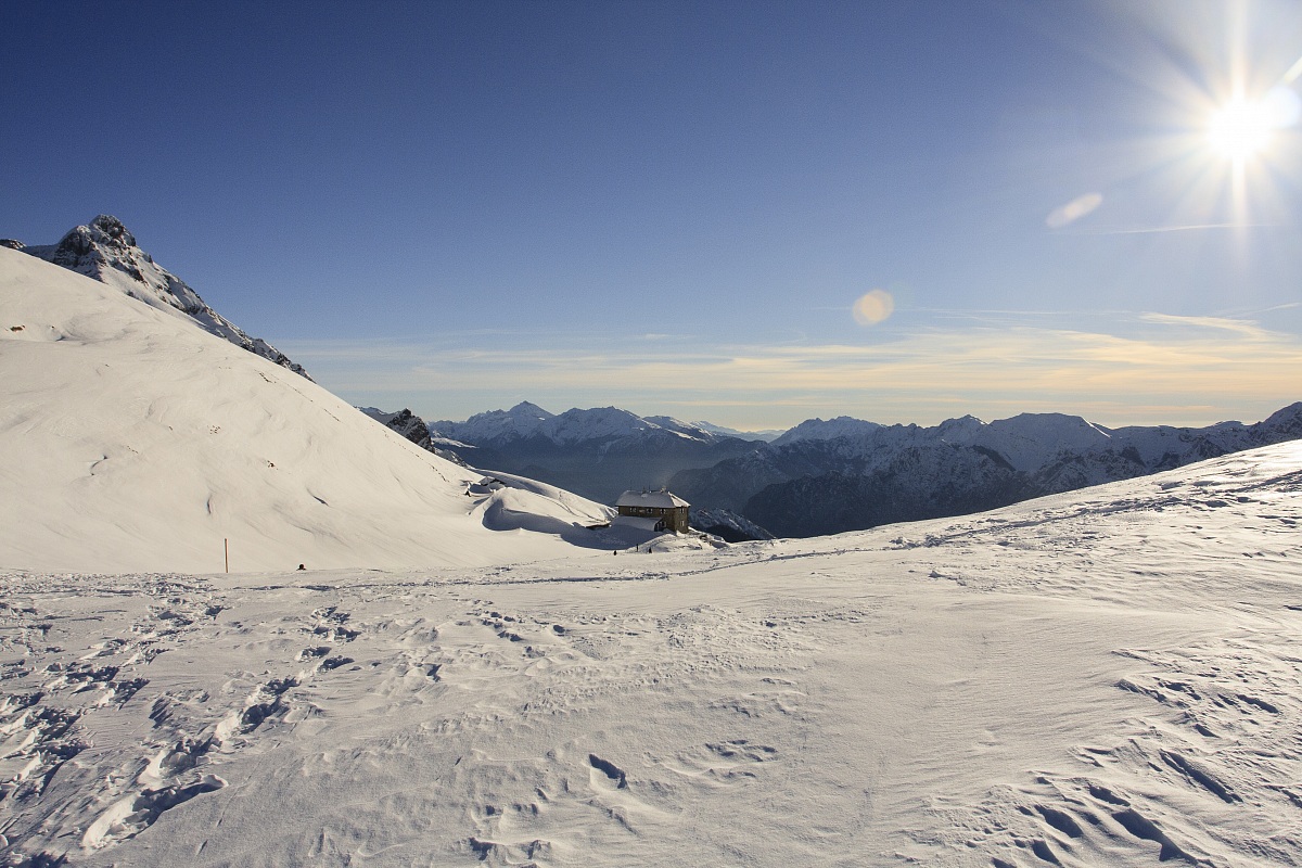 Rifugio Grassi and Pizzo dei Tre Signori