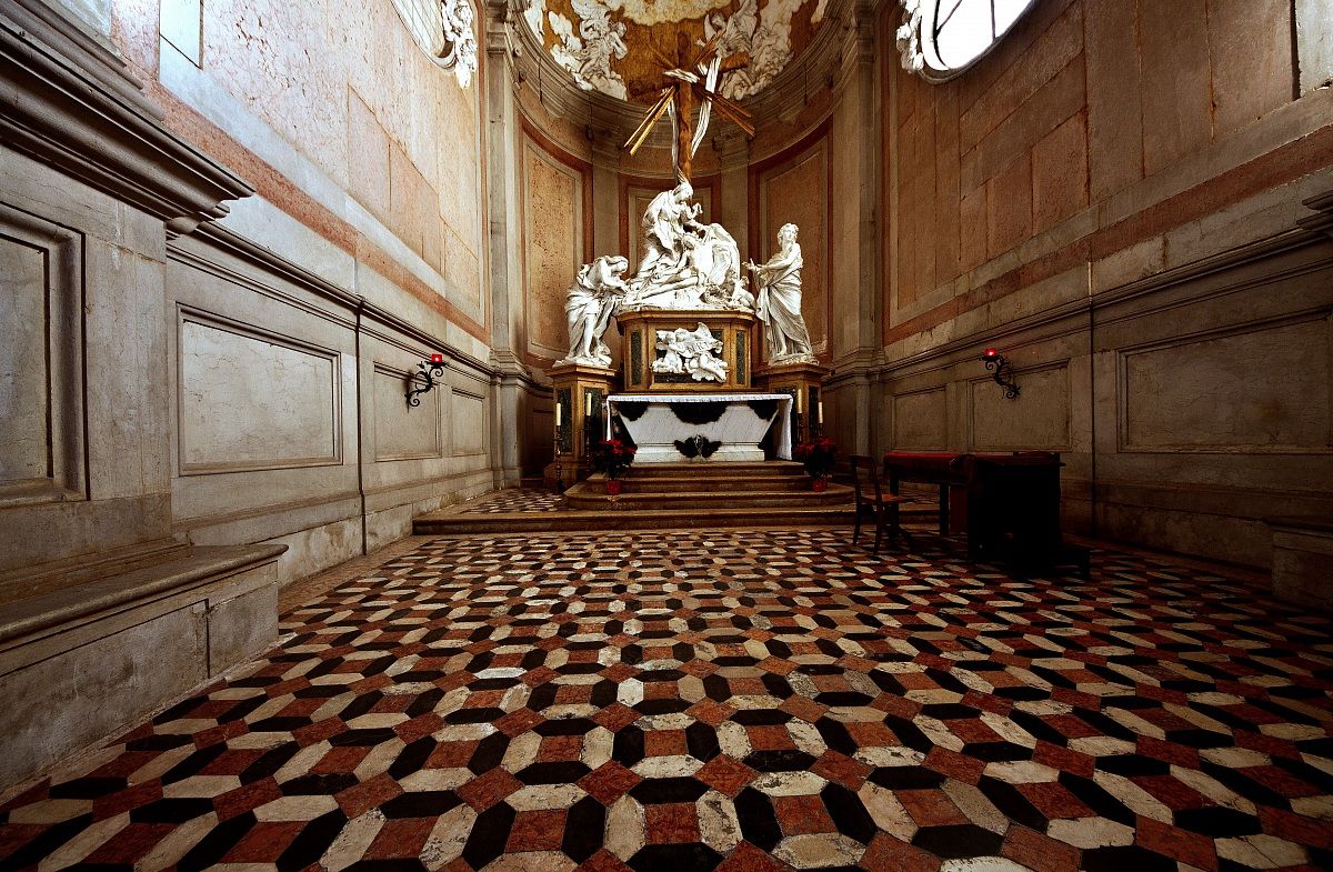 Basilica di Santa Giustina, particolare dell'interno