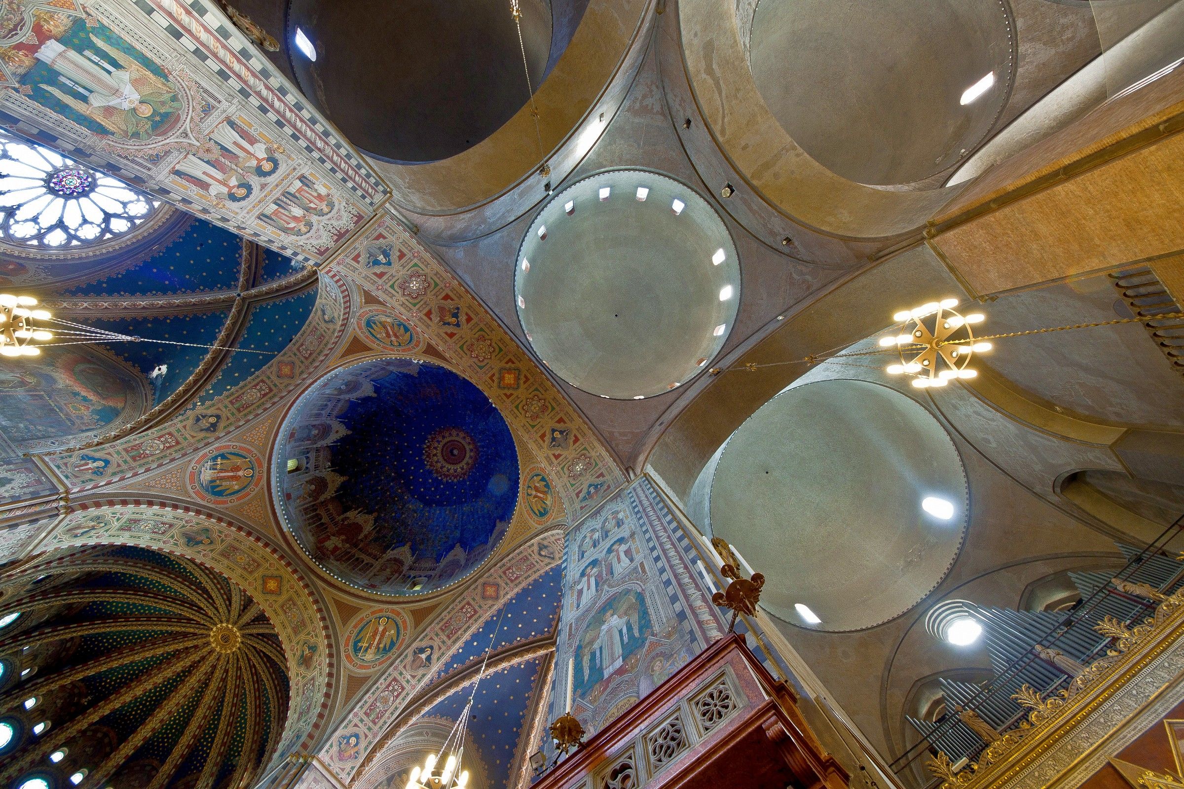 Basilica di Sant'Antonio, particolare del soffitto 2