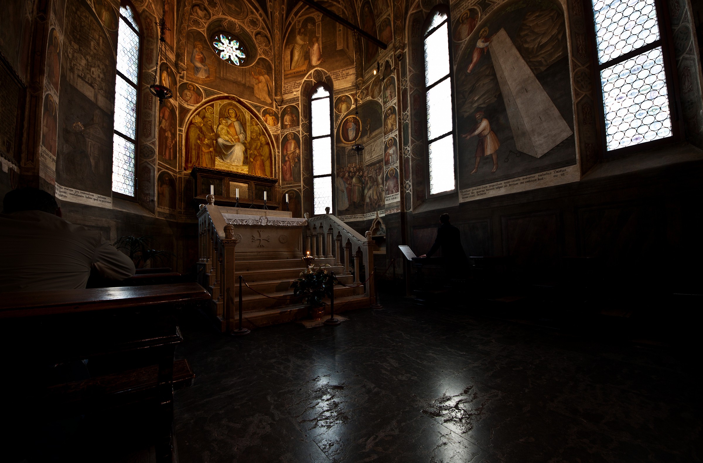 Basilica di Sant'Antonio, particolare interno