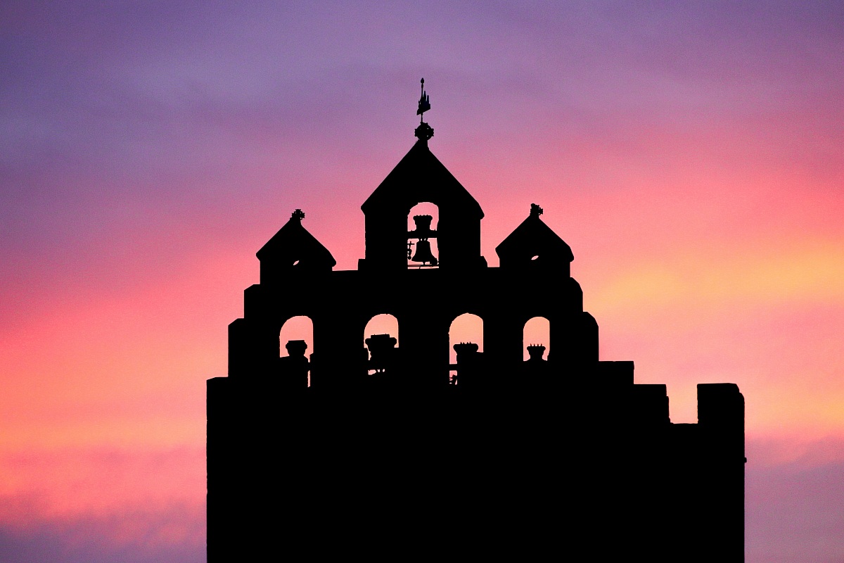 Eglise des Saintes Maries al tramonto