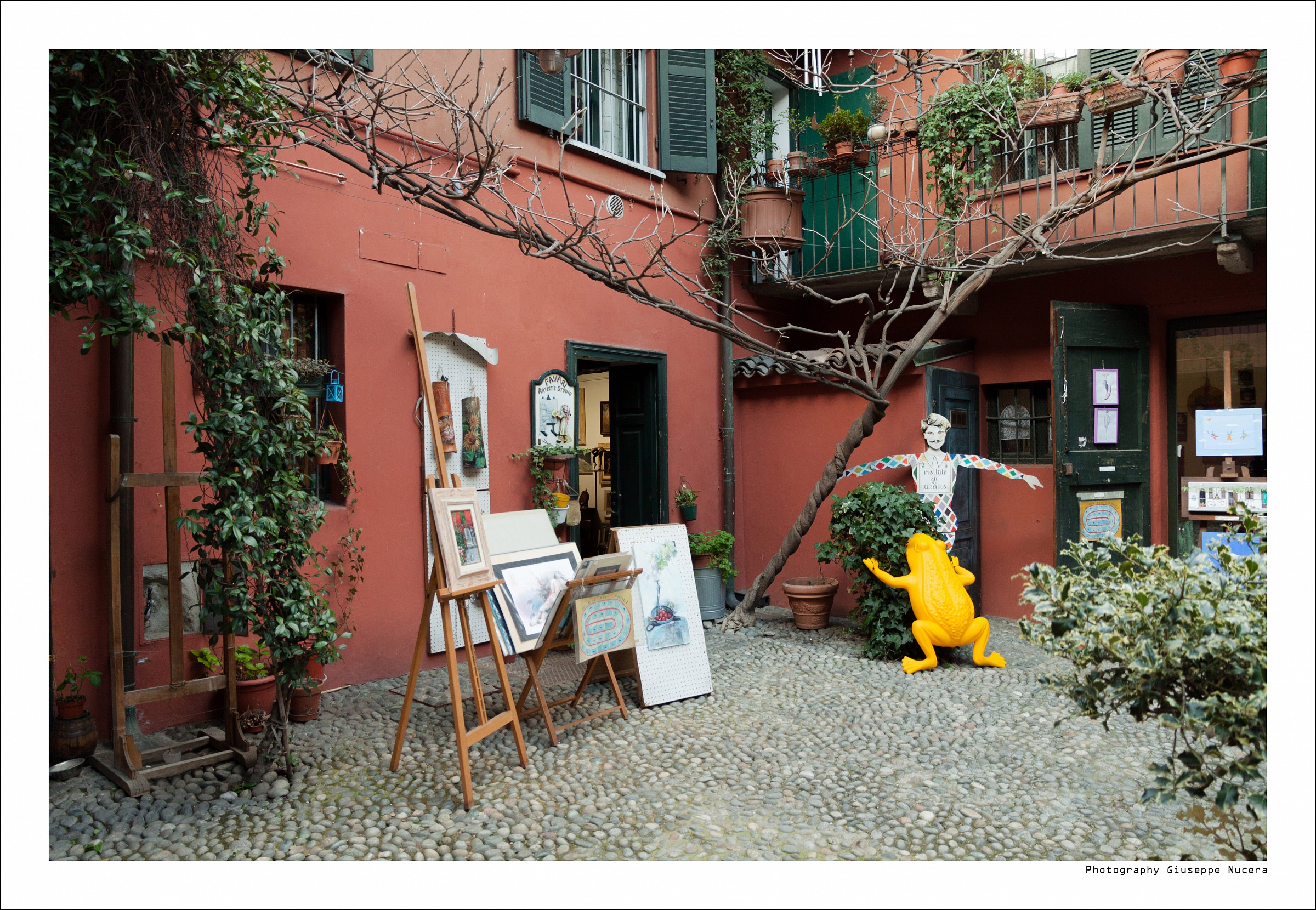 Inner Courtyard Navigli Milan