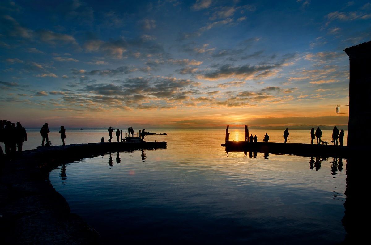 the time of awakening Photographer