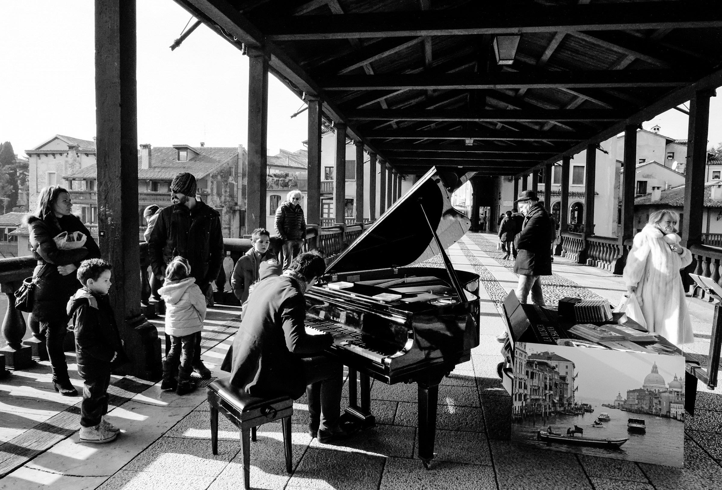 The pianist misplaced