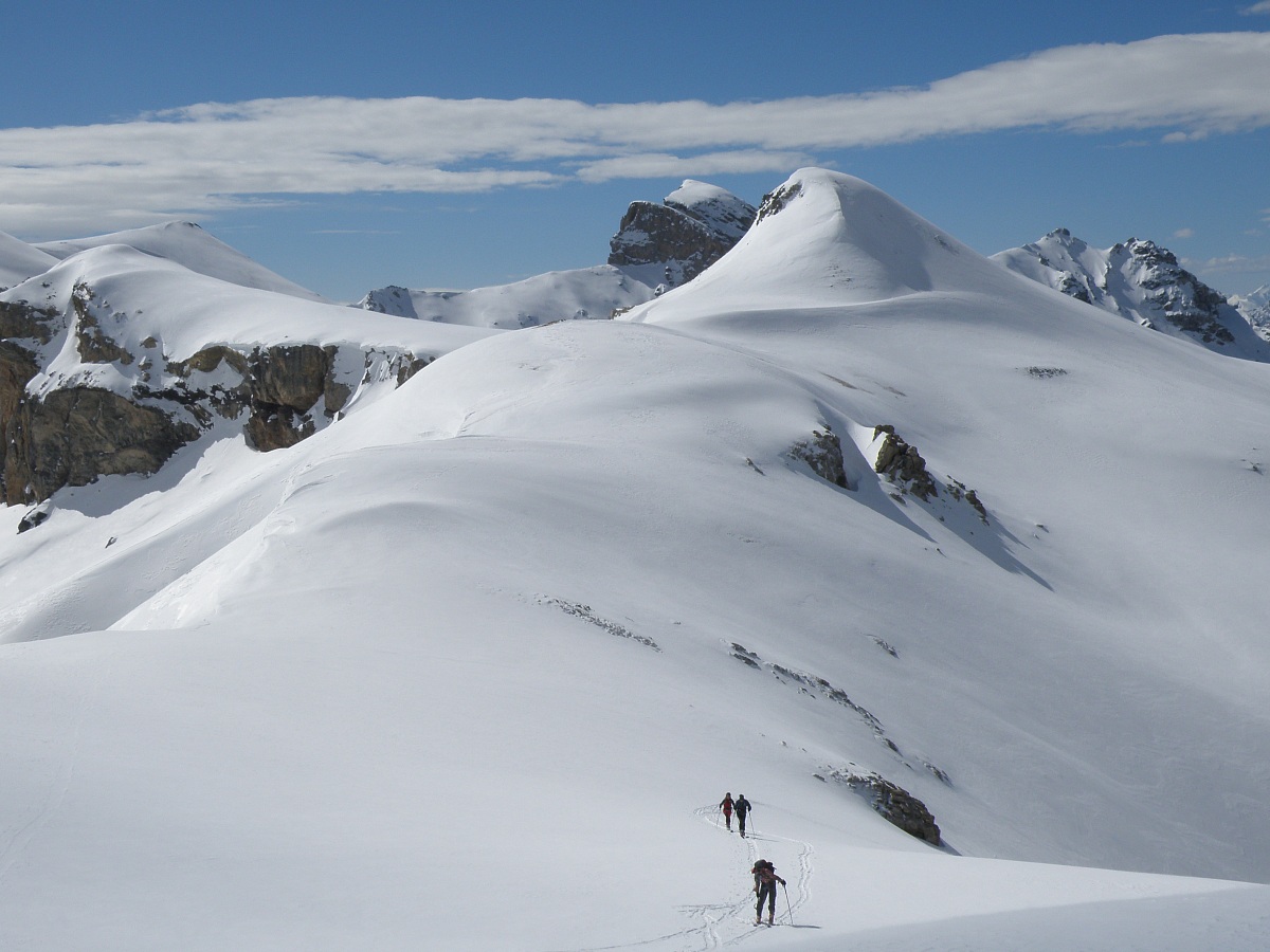 alta Valle Maira da campo Base verso cima Maniglia