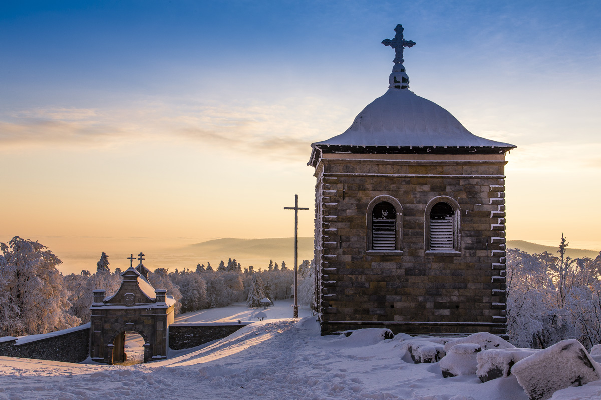 Santa Croce Mountain, Polonia
