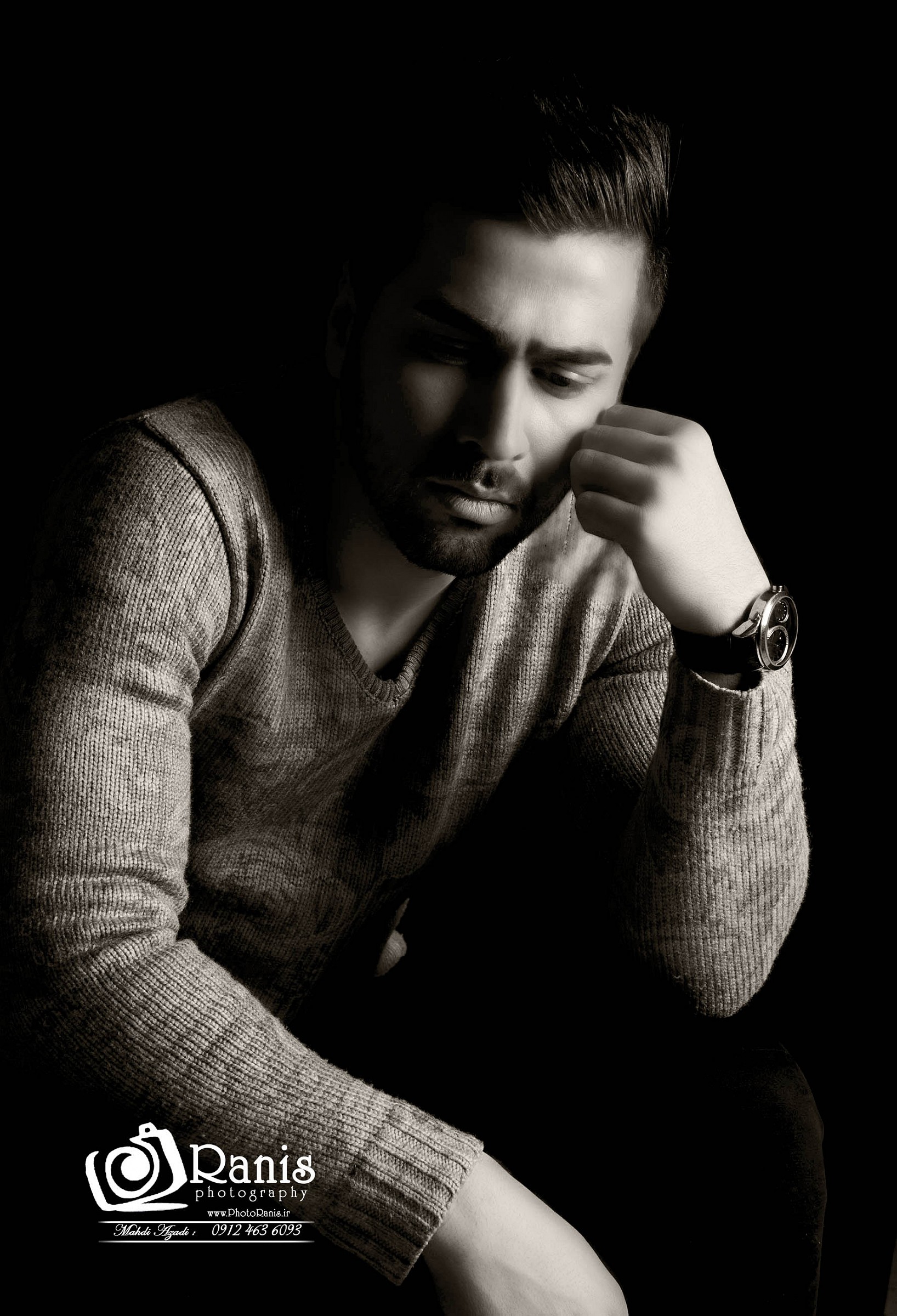 Immerso nei suoi pensieri