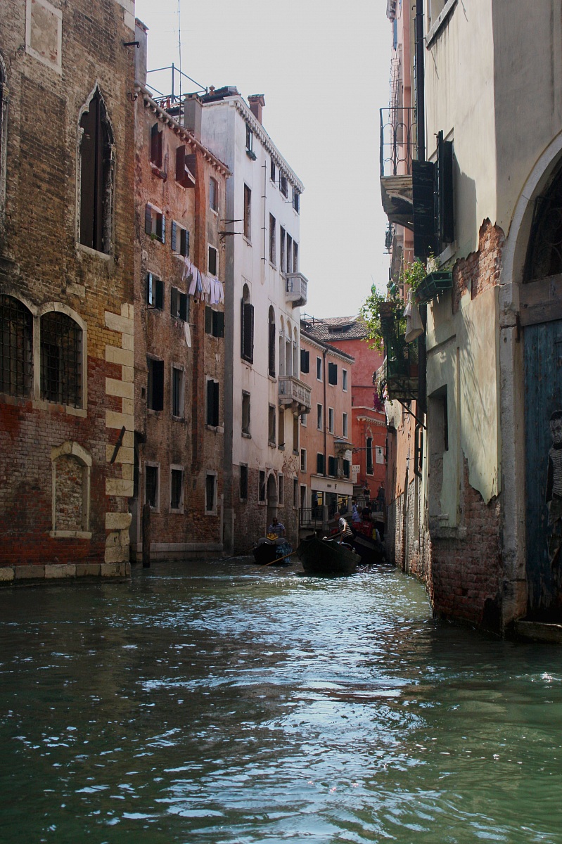 Canale 2