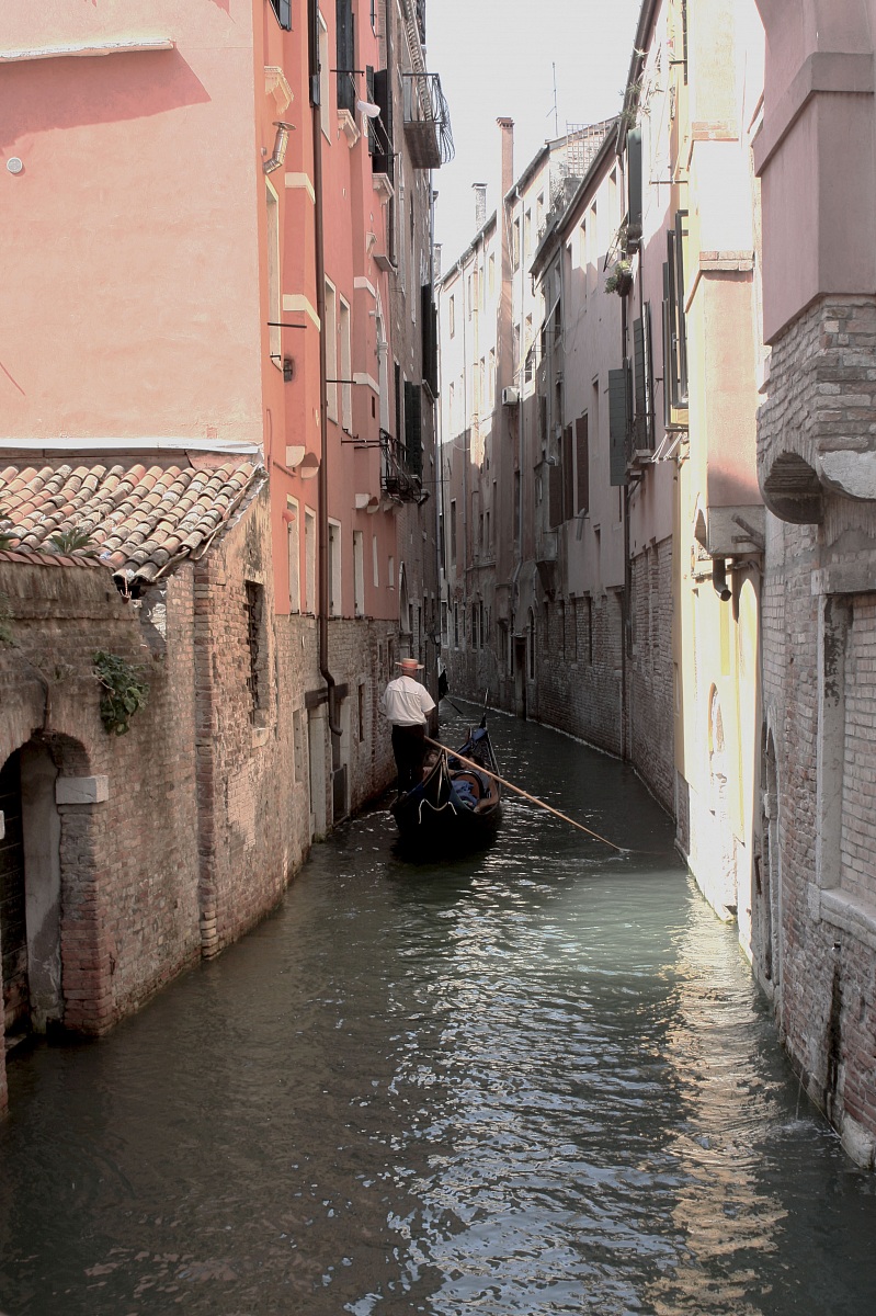 Canale 4