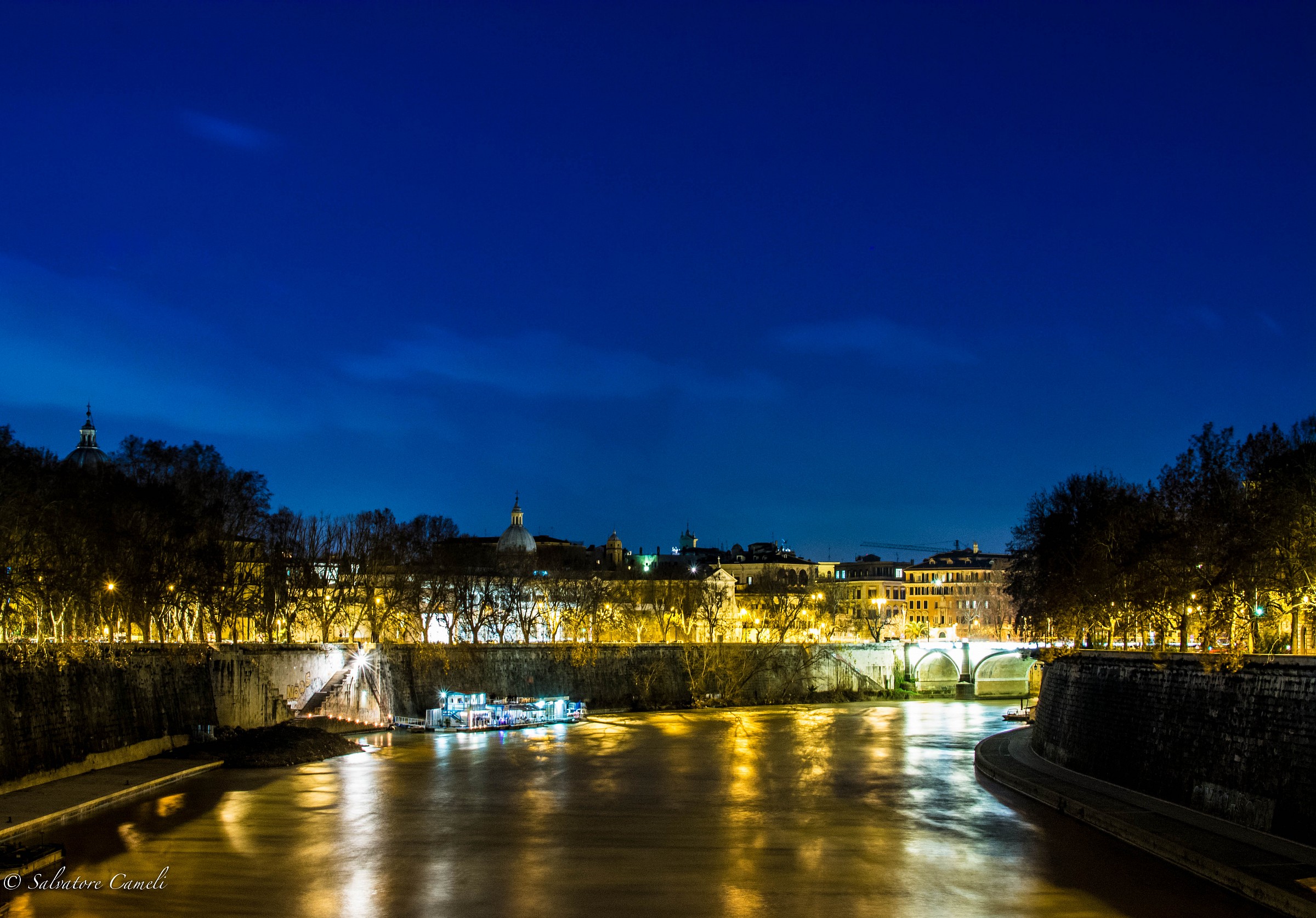 ...sempre lungo il Tevere