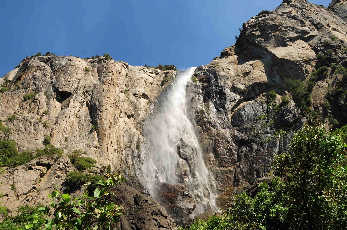 Bridaveil Fall, Yosemite n.p.