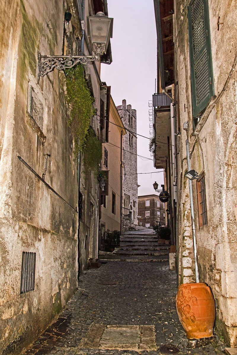 The alleys of Alatri