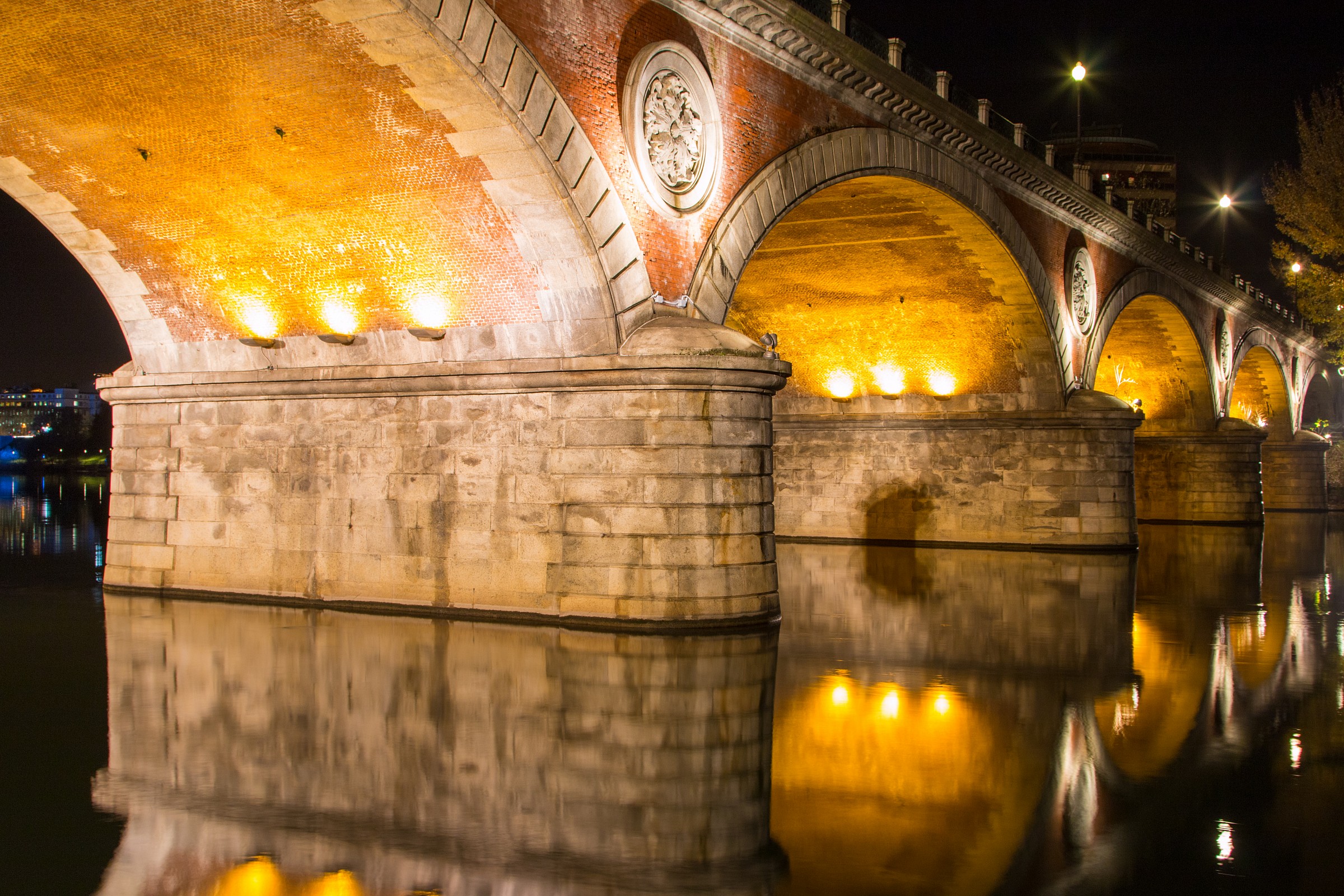Sotto il ponte Isabella