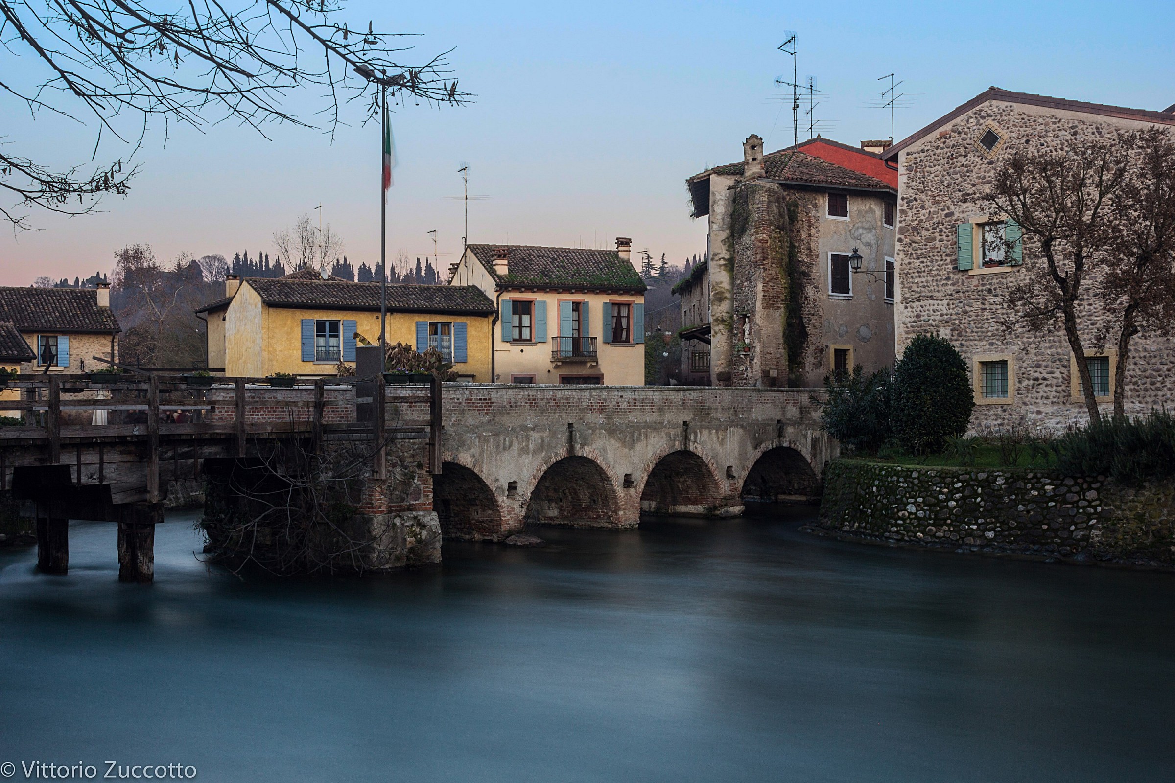 Village (wooden bridge)