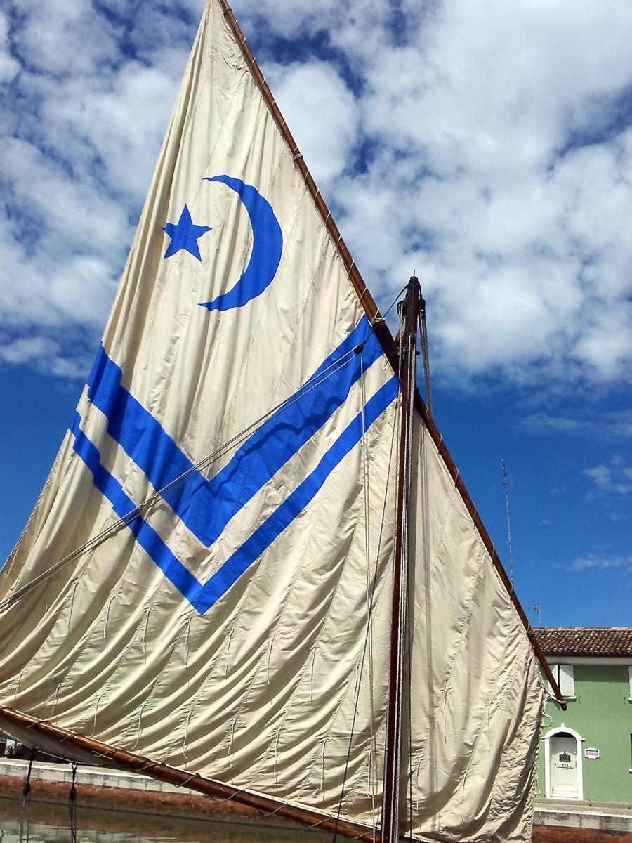 Lugsails at the Maritime Museum