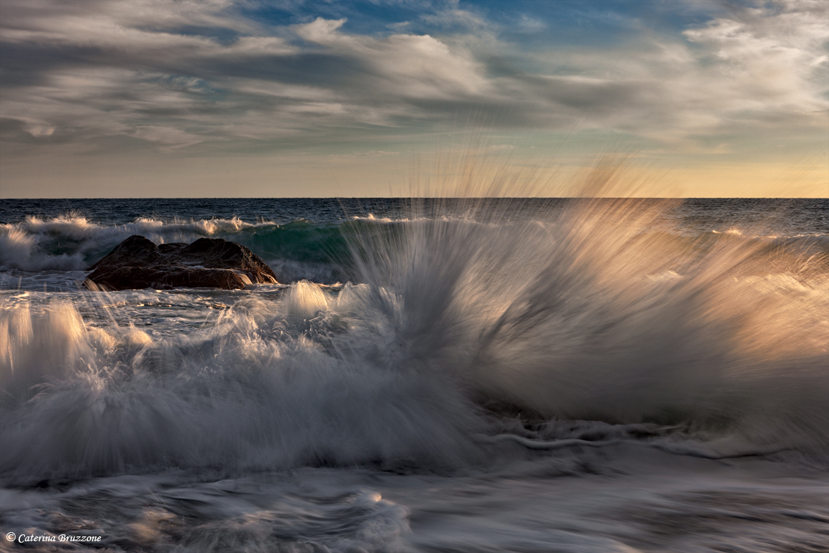 Strands of light in Punta Nave