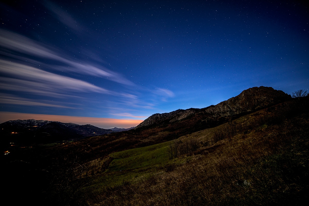 Stone Parcellara night