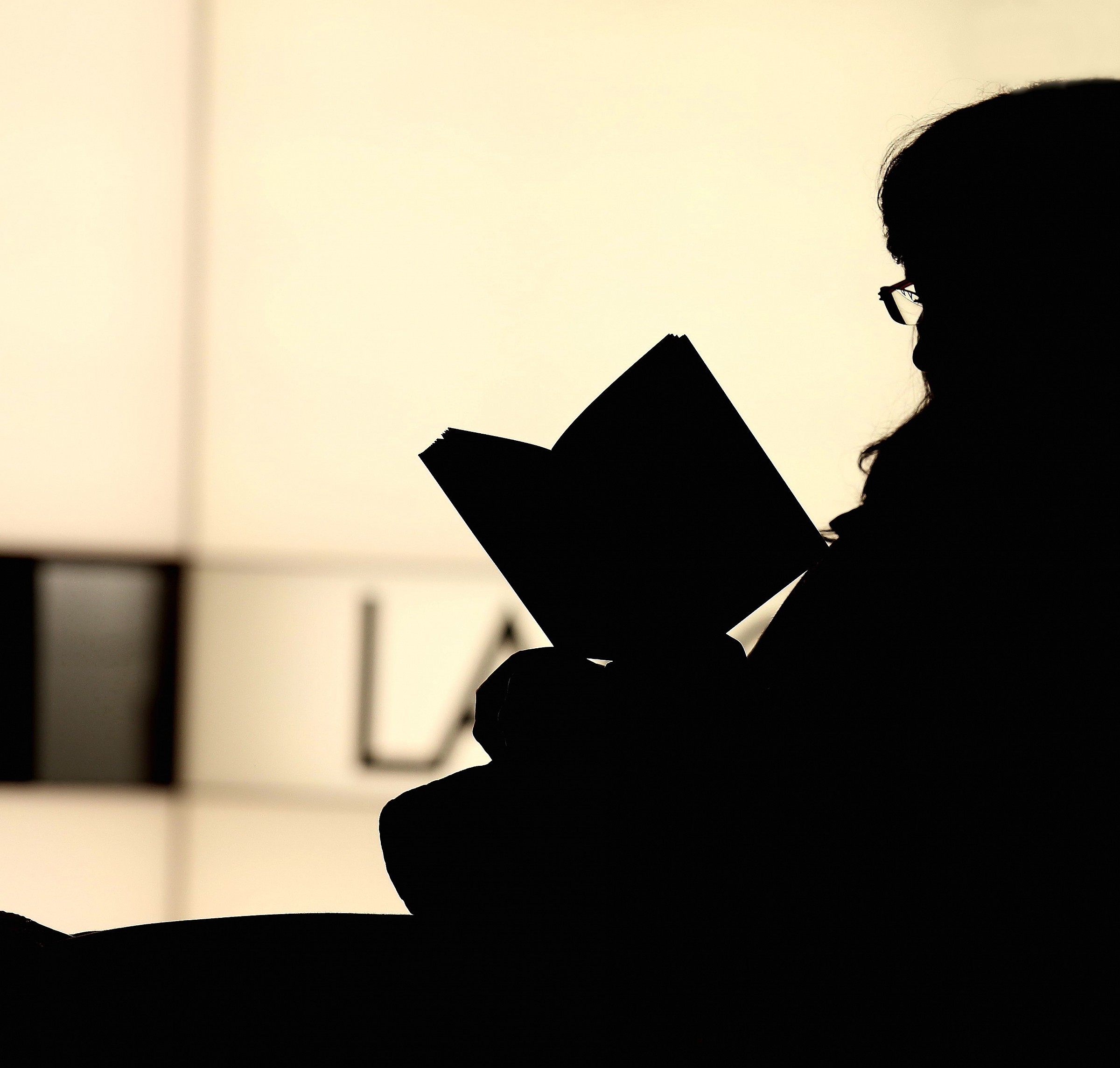 absorbed in the reading - bibliothèque nationale, Par...