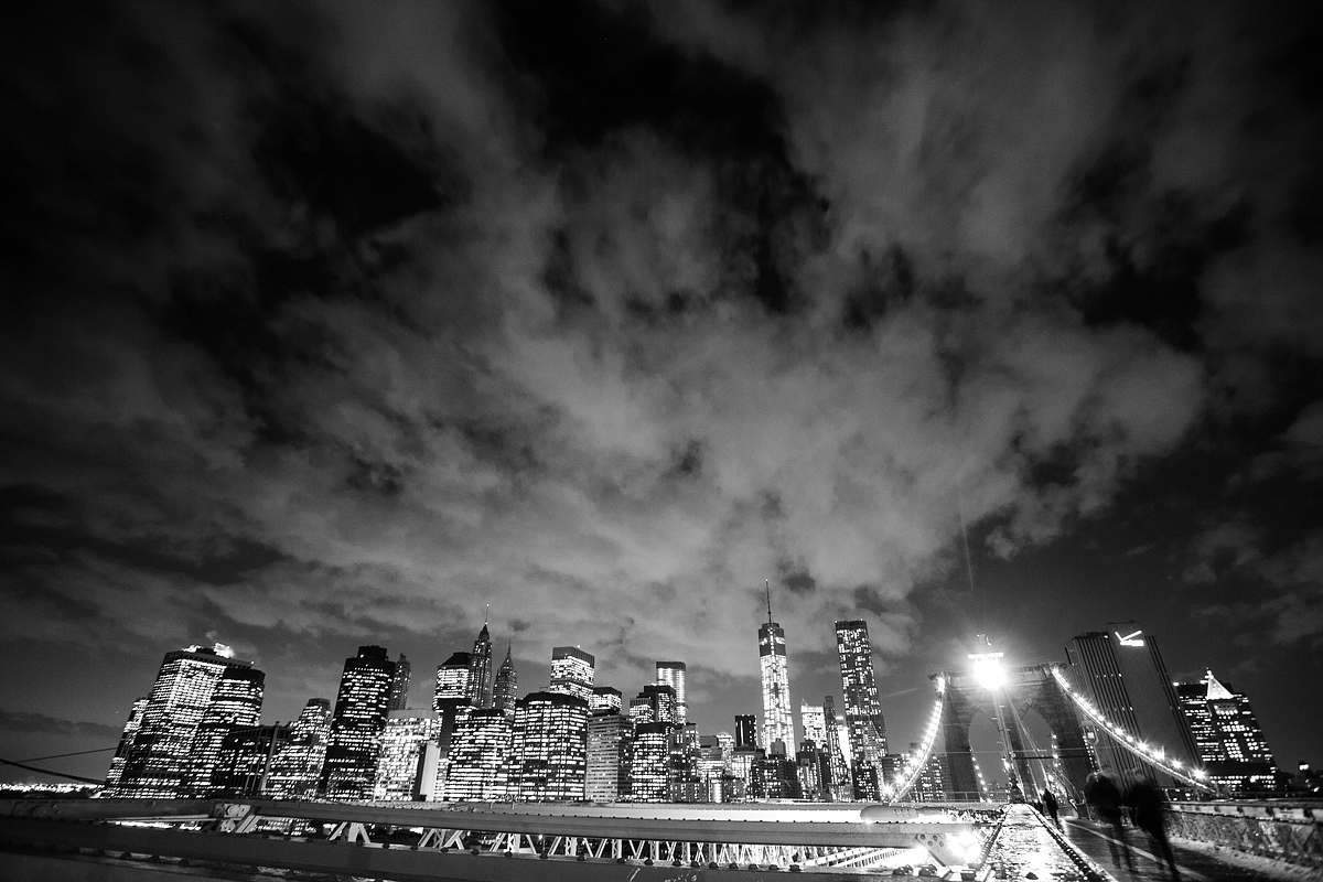 Black and White Skyline