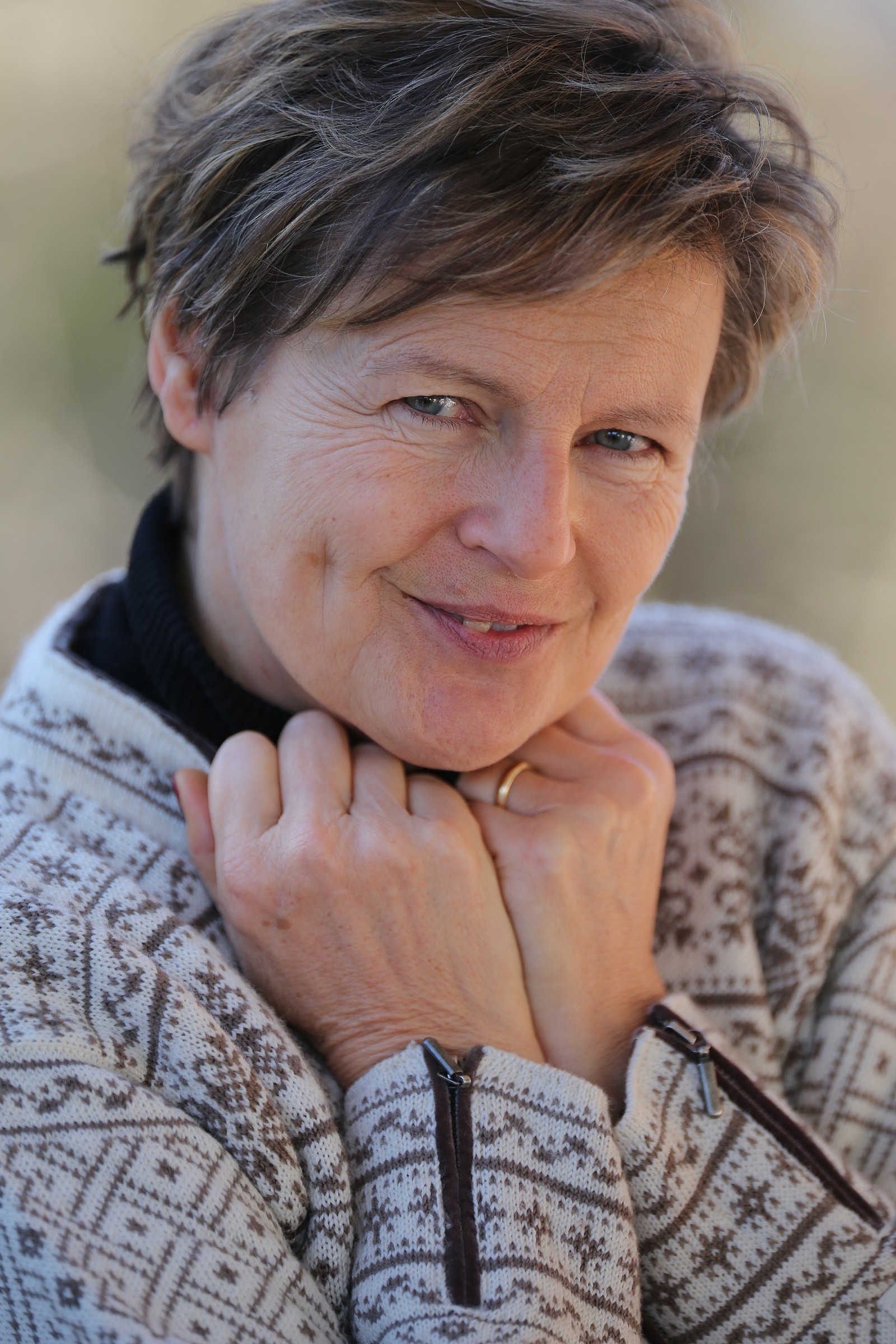 small portrait in cold ...