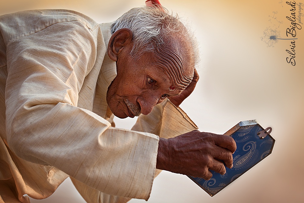 Preparing for the god Ganges
