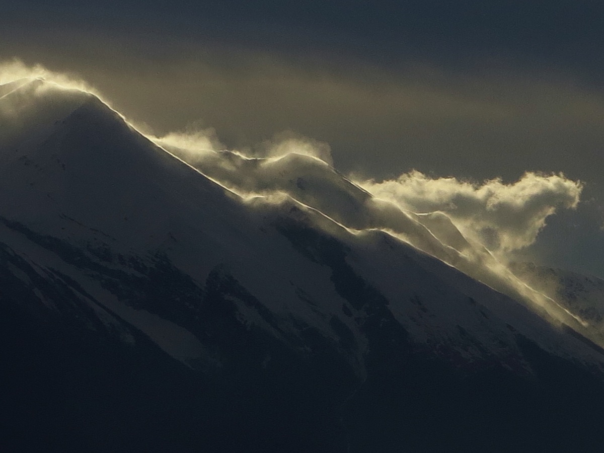 Tramonto e vento sugli Appennini.
