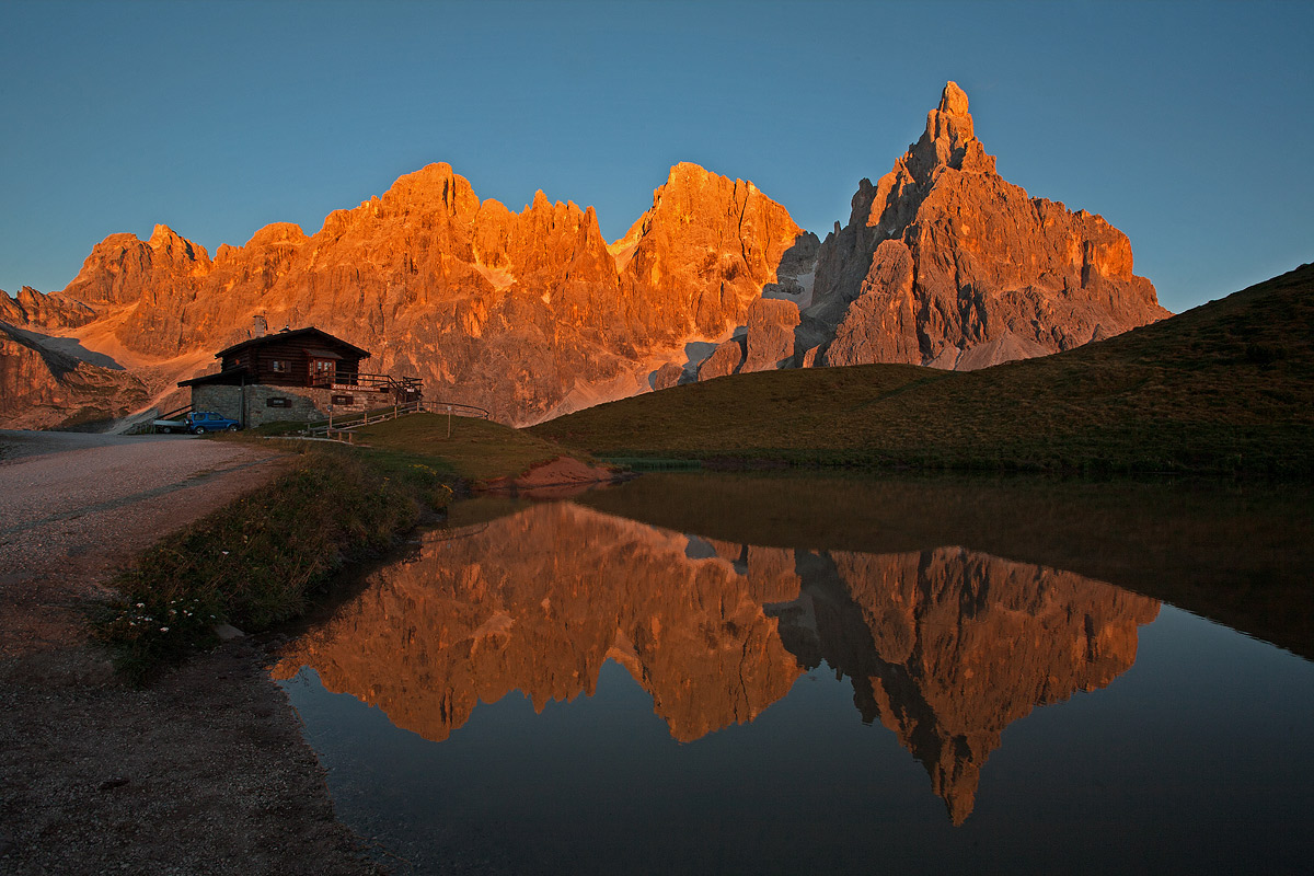 Enrosadira alla Baita Segantini