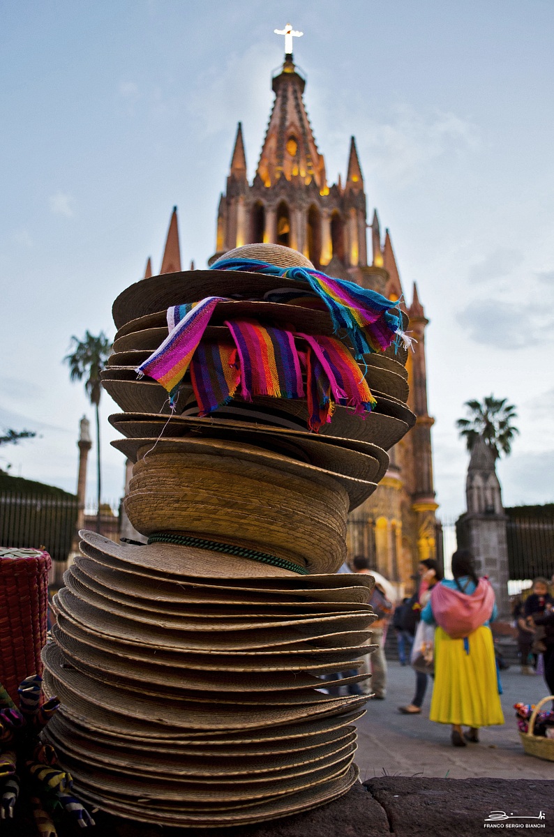 Cappelli e Parrocchia - Messico