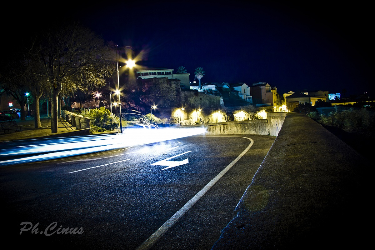 cagliari di notte