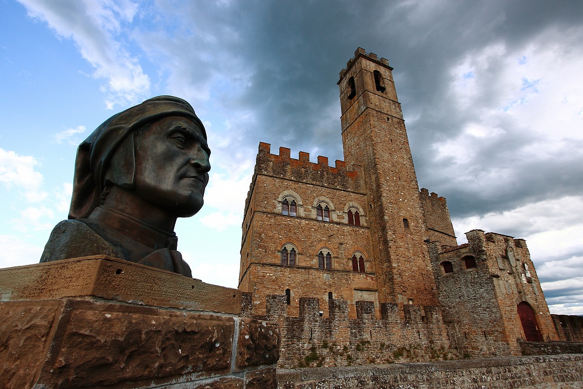 Sotto il naso del Sommo Poeta ...