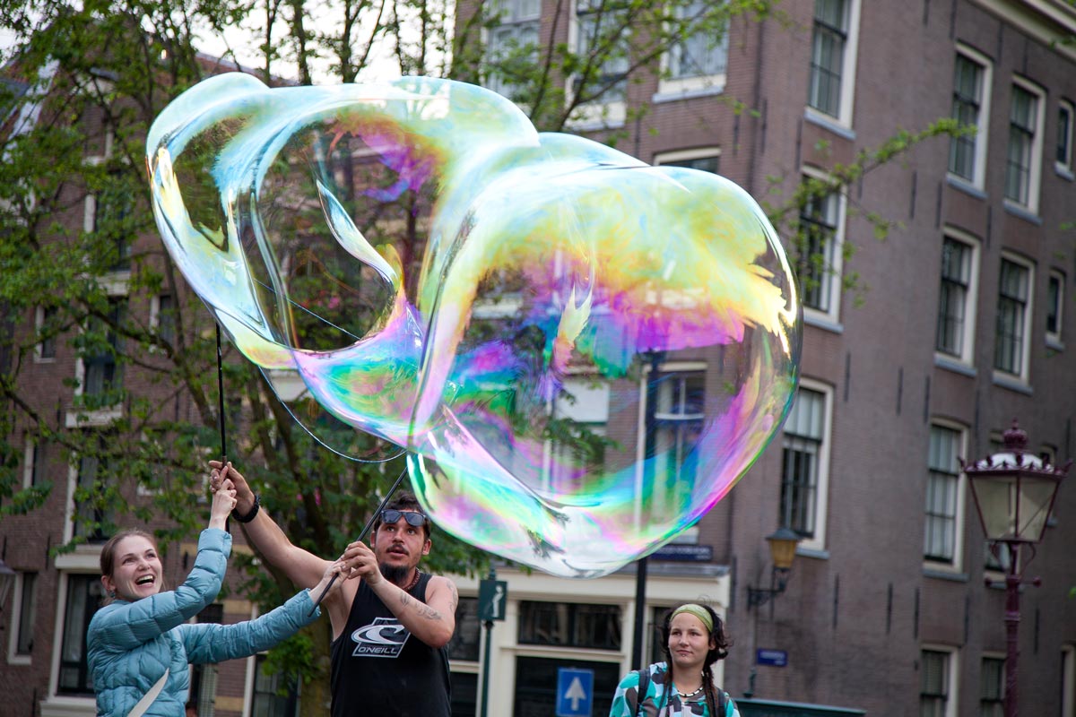 Amsterdam, street performers