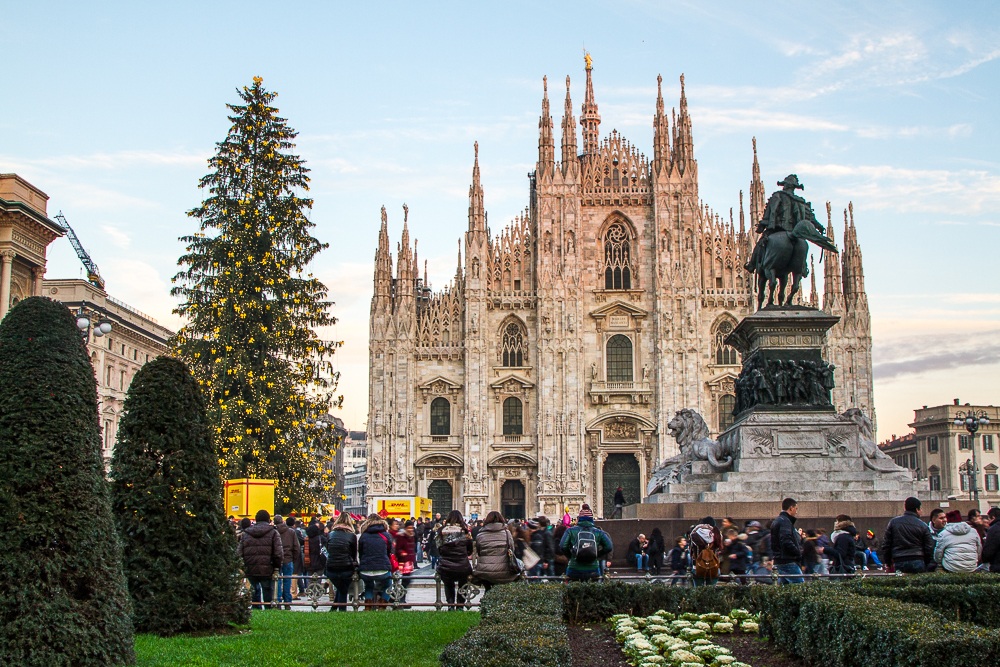 Cathedral Square at Christmas