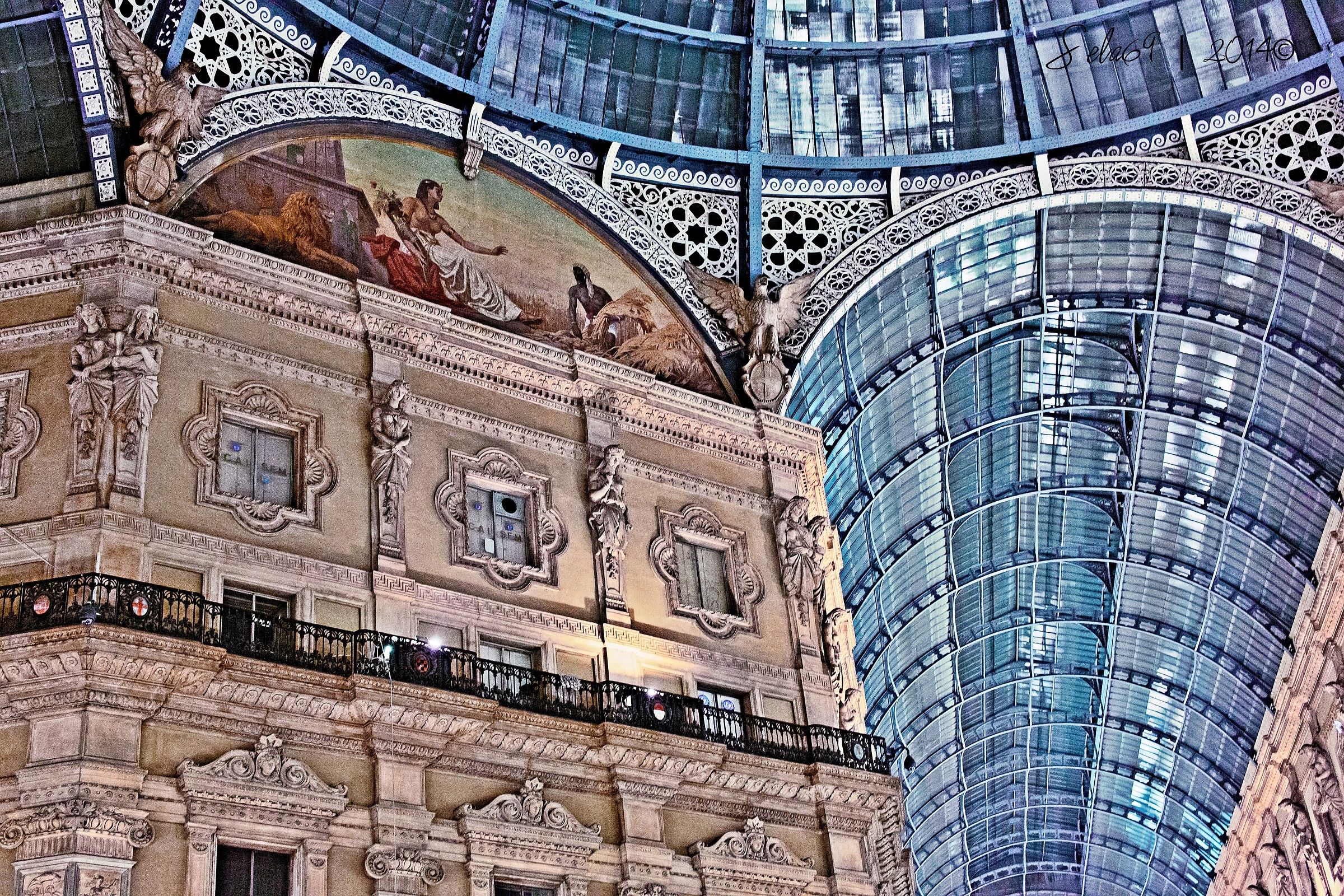 Scorcio della galleria Vittorio Emanulele II, Milano