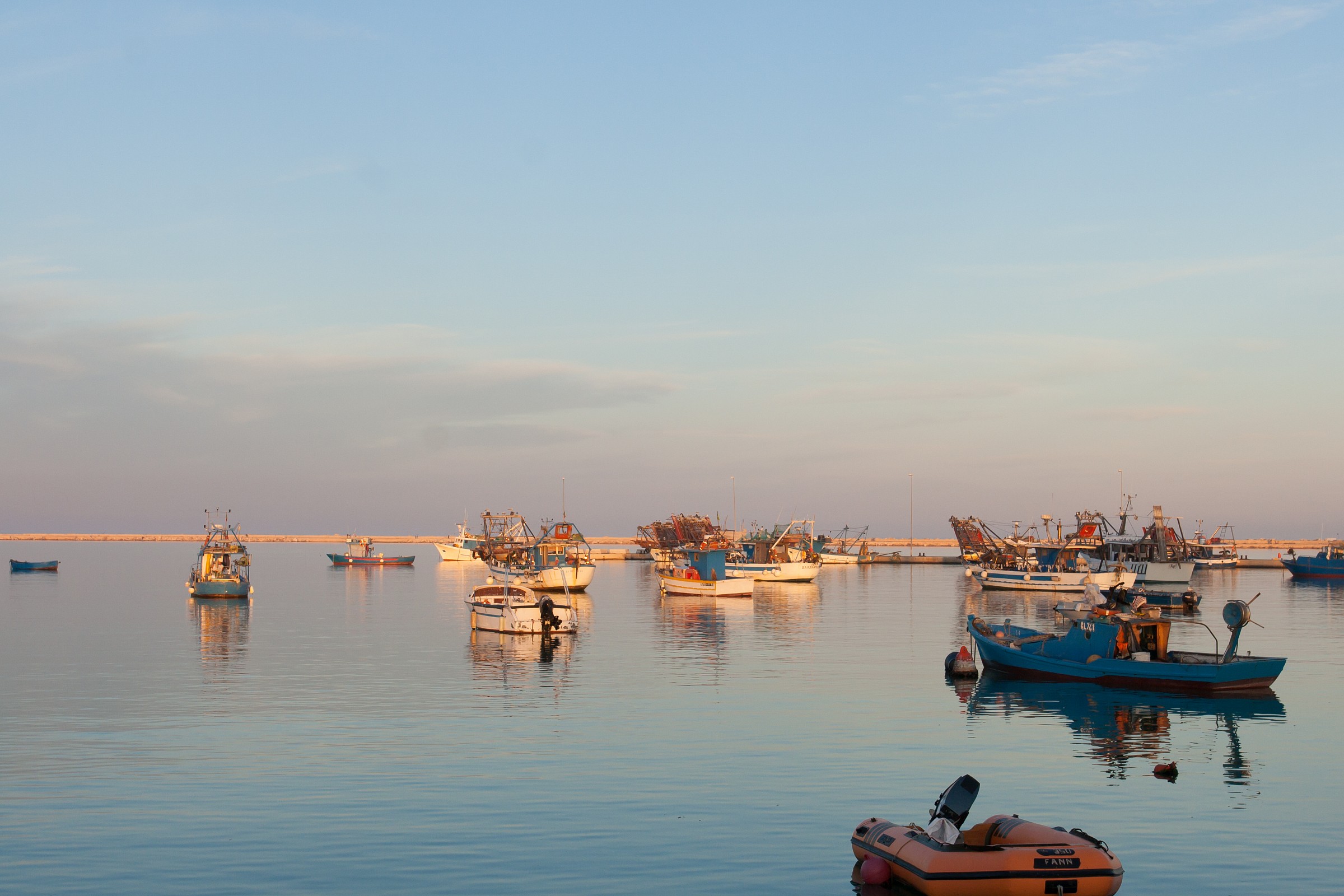 Tramonto sul Porto di Barletta