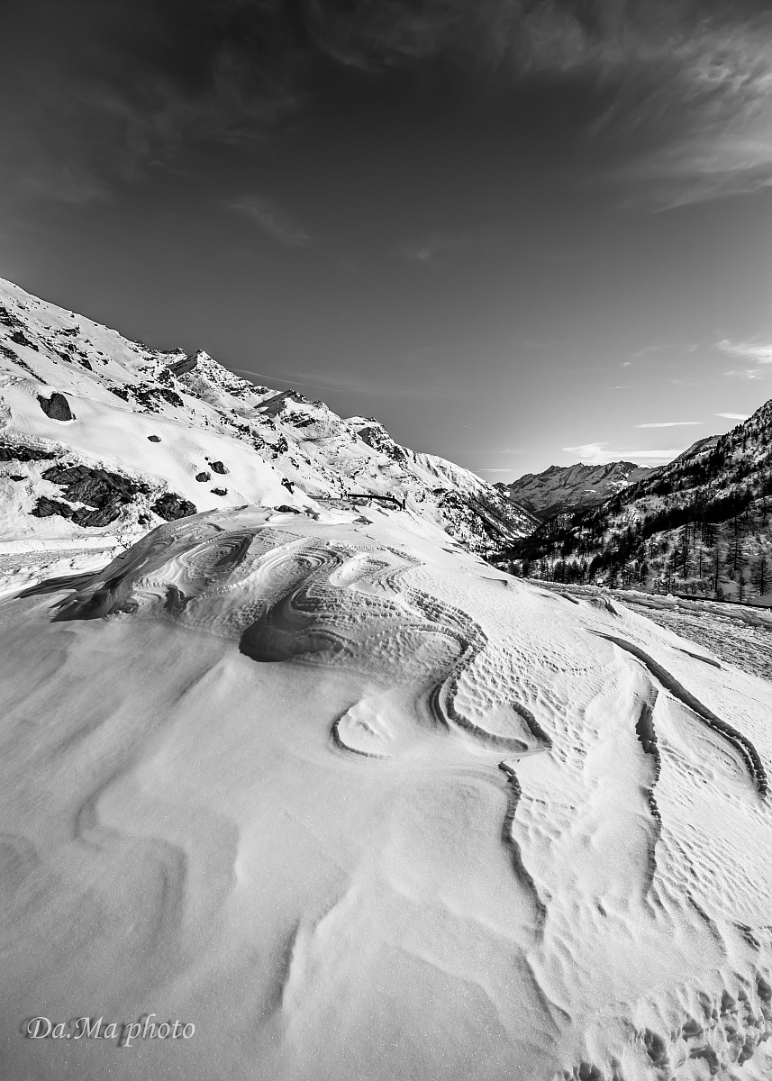 Drawings in the snow