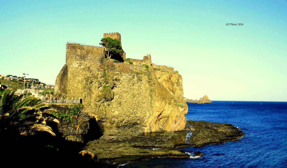 Il Castello di Acicastello