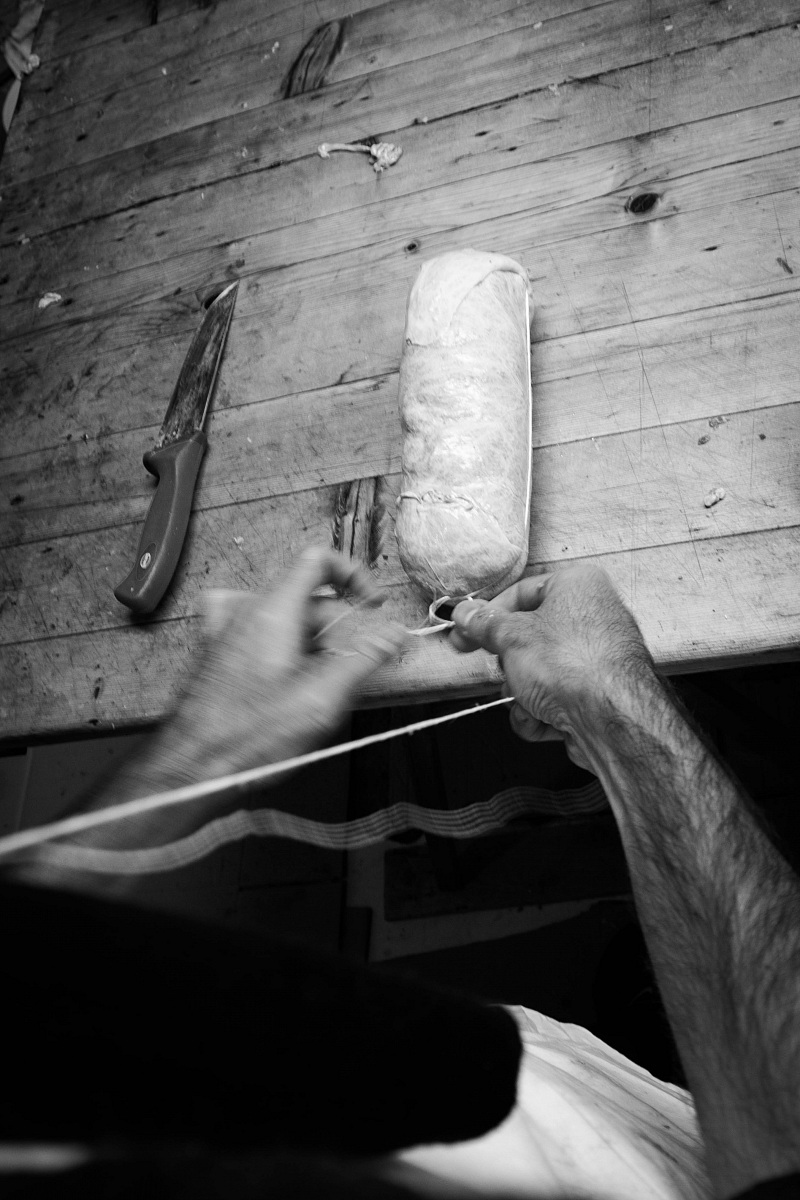 Binding of salami ..