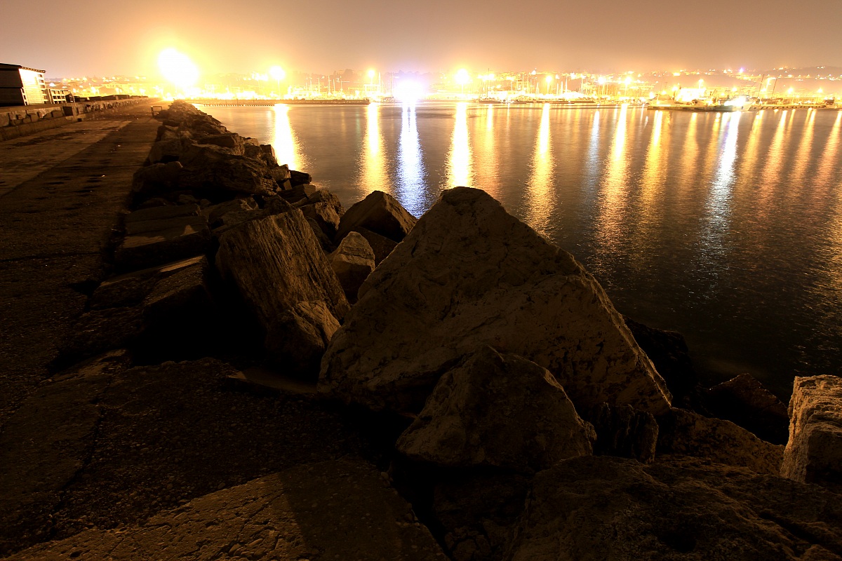 Giulianova (middle south port)