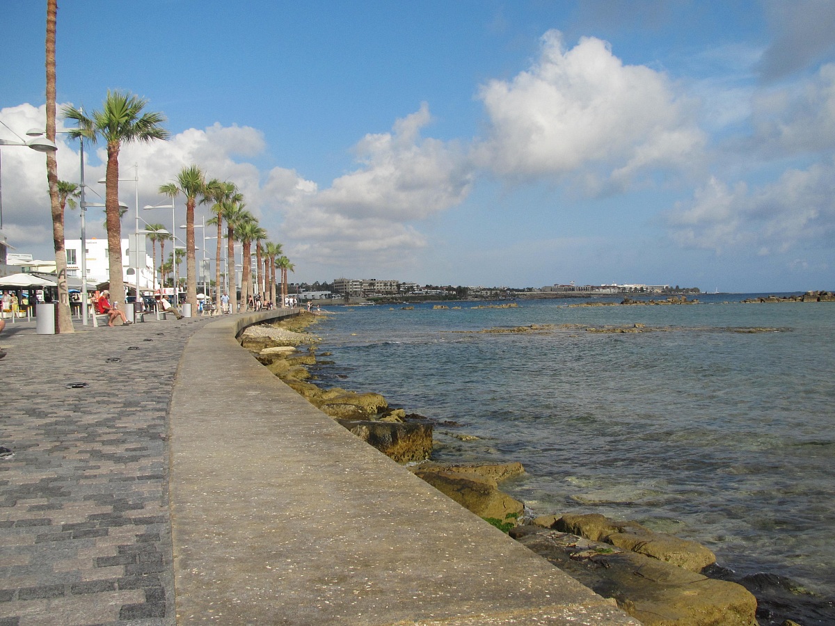 Promenade in Paphos