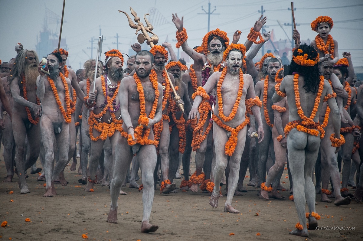 Alle prime ore dell'alba arriva anche un "Santone&q...