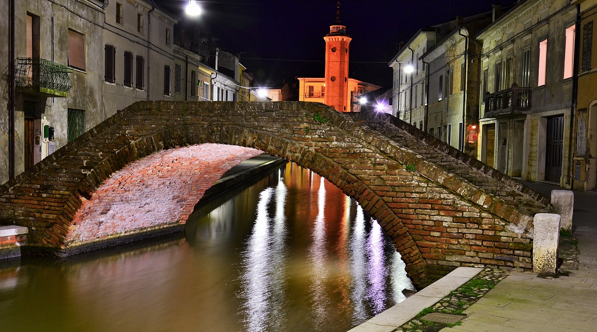 Riflessi di vento e di luce a Comacchio