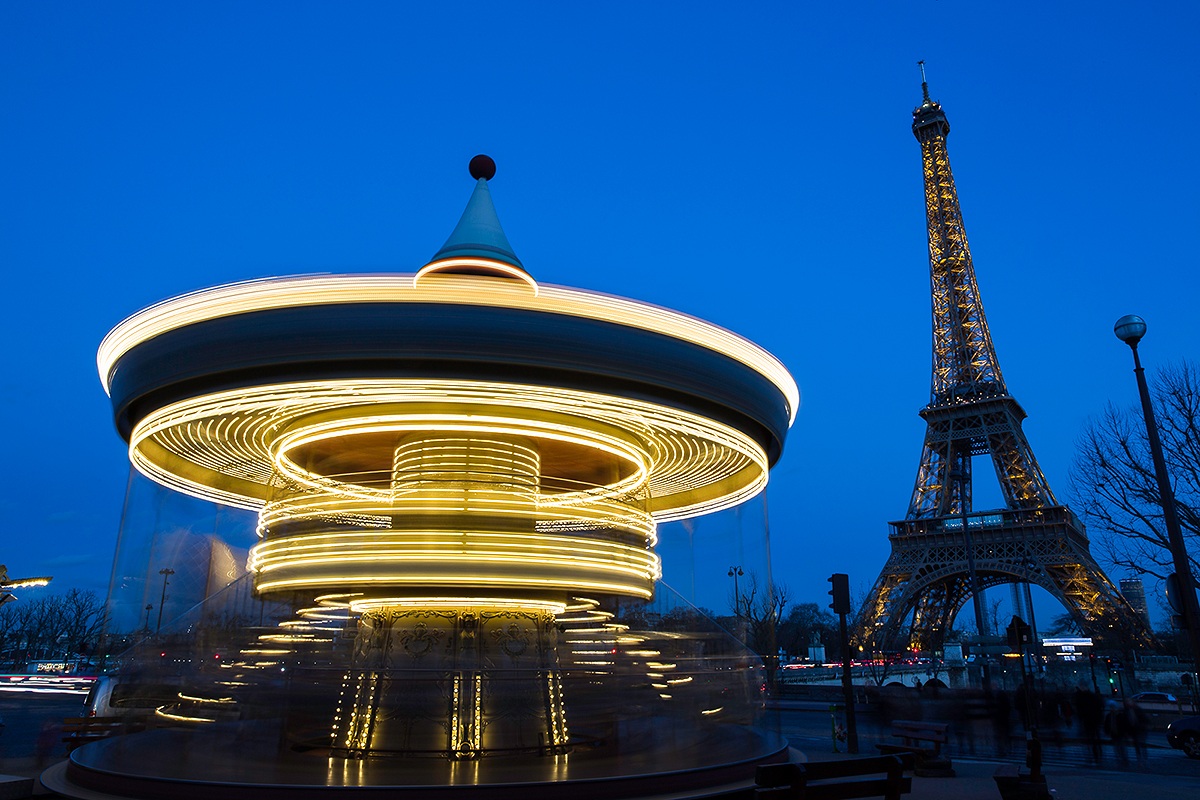 Gira gira ... the Eiffel Tower!