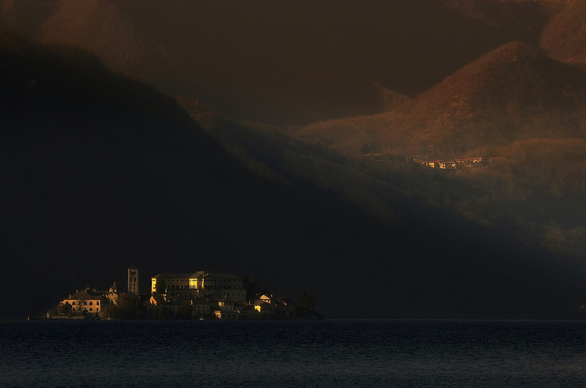 L'ultimo bacio di luce